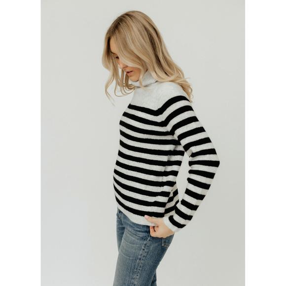 NEW VELVET BY GRAHAM & SPENCER yvie sweater in heather grey - Picture 4 of 4